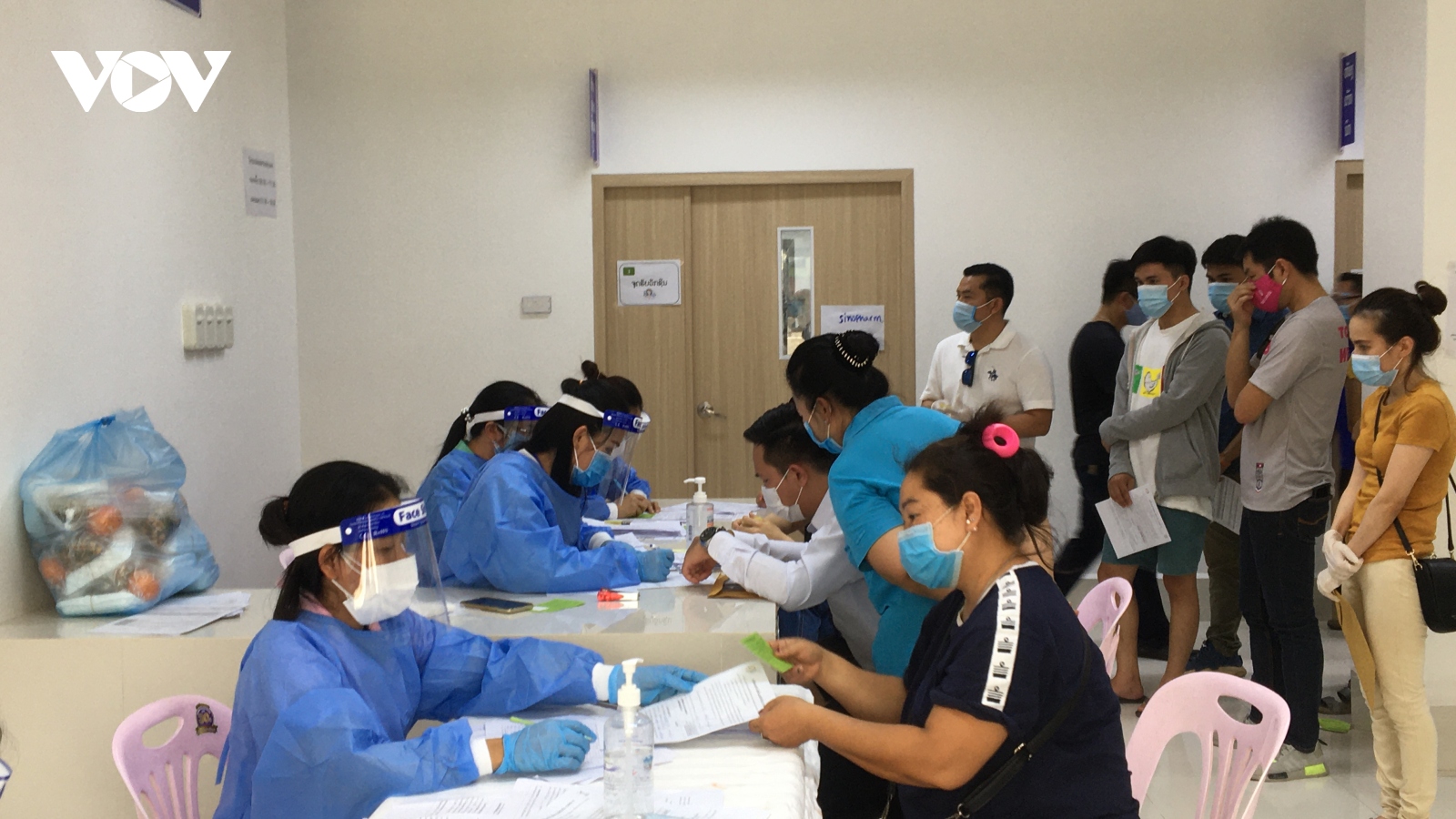 Thêm 76 ca lây nhiễm cộng đồng, dịch Covid-19 ở Lào chưa hạ nhiệt